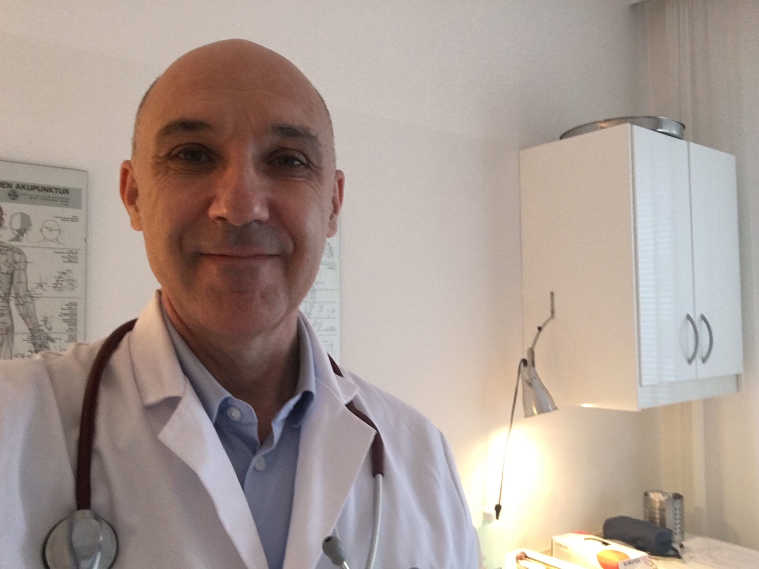 Dr. Thomas Strauch Startseite Dr. Thomas Strauch